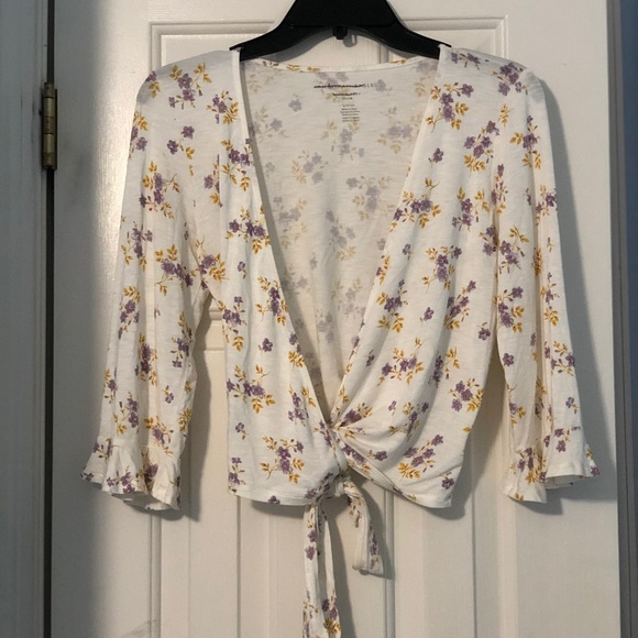 American Eagle Outfitters Tops - american eagle wrap top